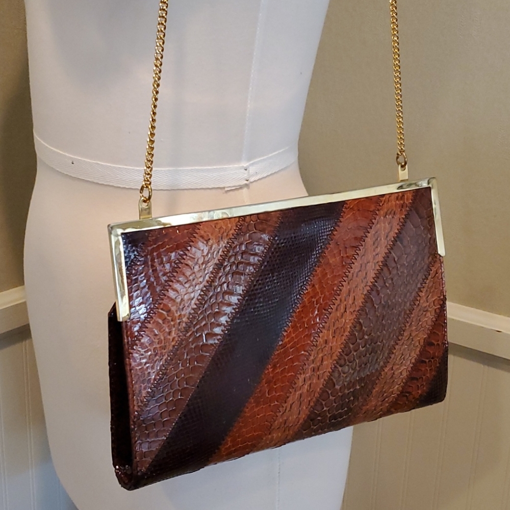 Vintage Susan Gail snakeskin clutch
